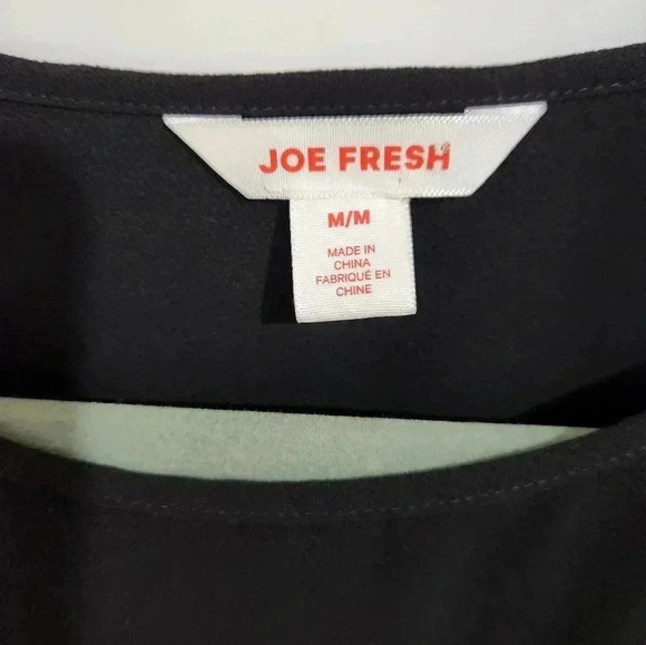 Joe Fresh black top, Size medium - Picture 2 of 7